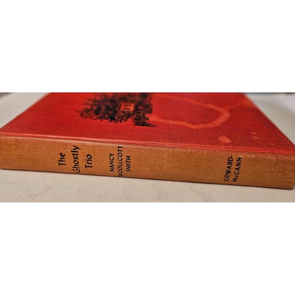 The Ghostly Trio Vintage Childrens Book Nancy Woollcott Smith Coward McCann‎ VTG